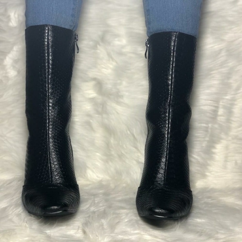 Snakeskin Black Boot - Picture 3 of 4